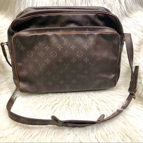 SOLD🚫Authentic Louis Vuitton Monogram Nile bag - Picture 8 of 8